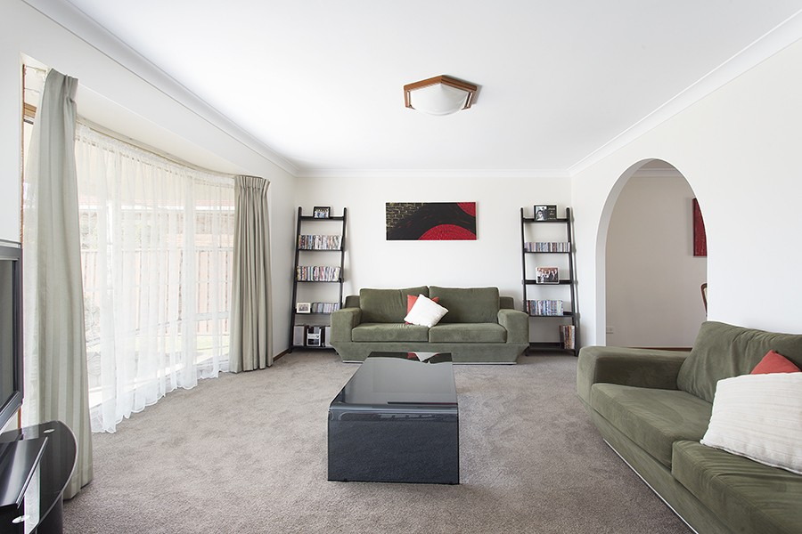 61 Martin Crescent, Milperra Sold by Gavan Property - image 1