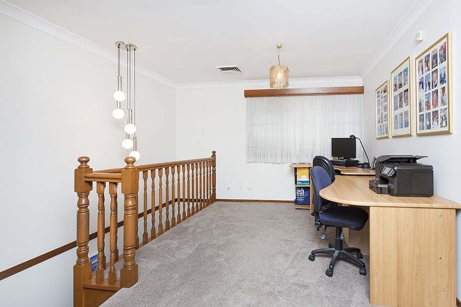 61 Martin Crescent, Milperra Sold by Gavan Property - image 1