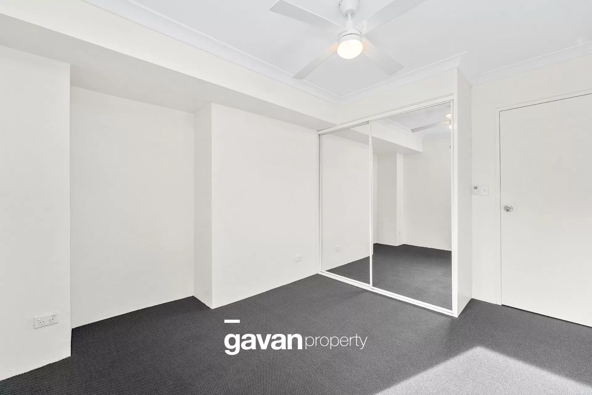 Photo #3: 27/494-496 President Avenue, Kirrawee - For Lease by Gavan Property