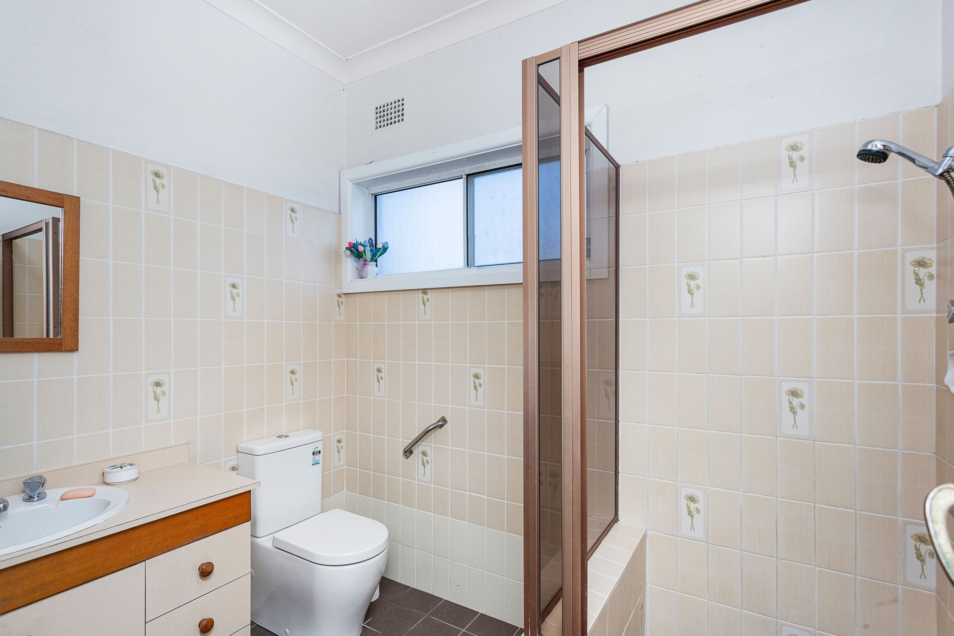 148 Kyle Parade, Kyle Bay Leased by Gavan Property - image 1