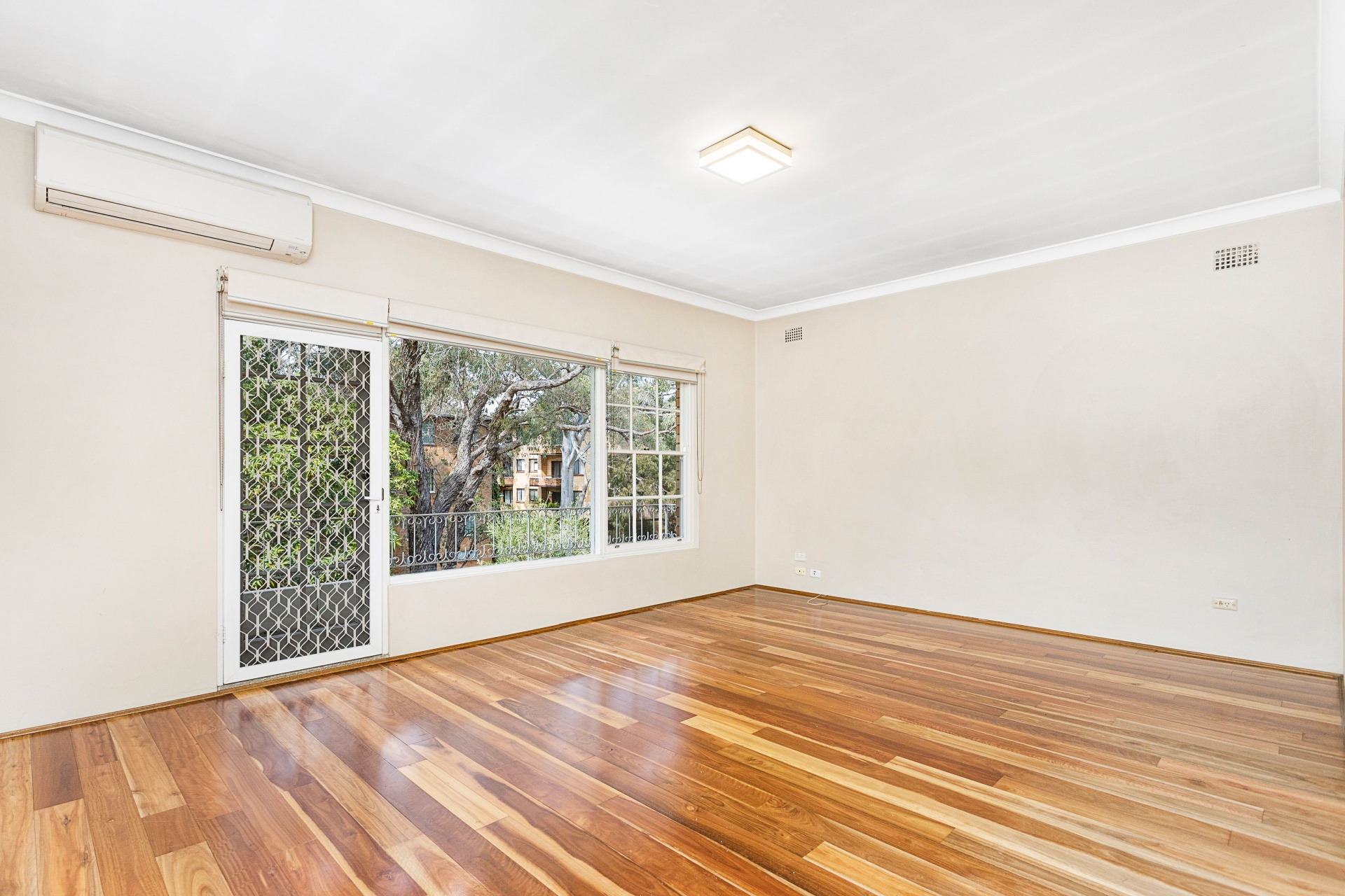 5/9 Kairawa Street, South Hurstville Leased by Gavan Property - image 1