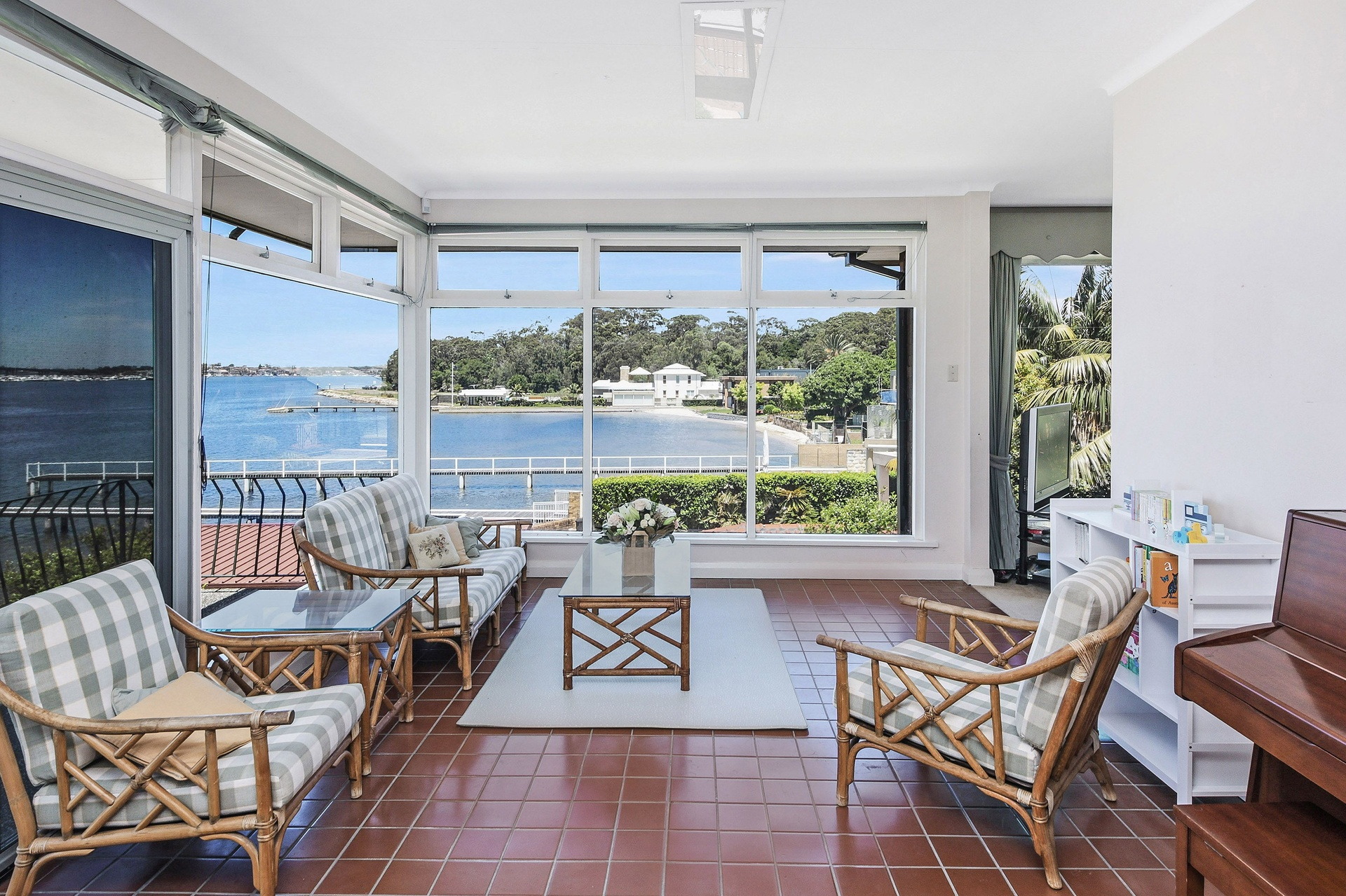 8 Beach Street, Blakehurst Sold by Gavan Property - image 1