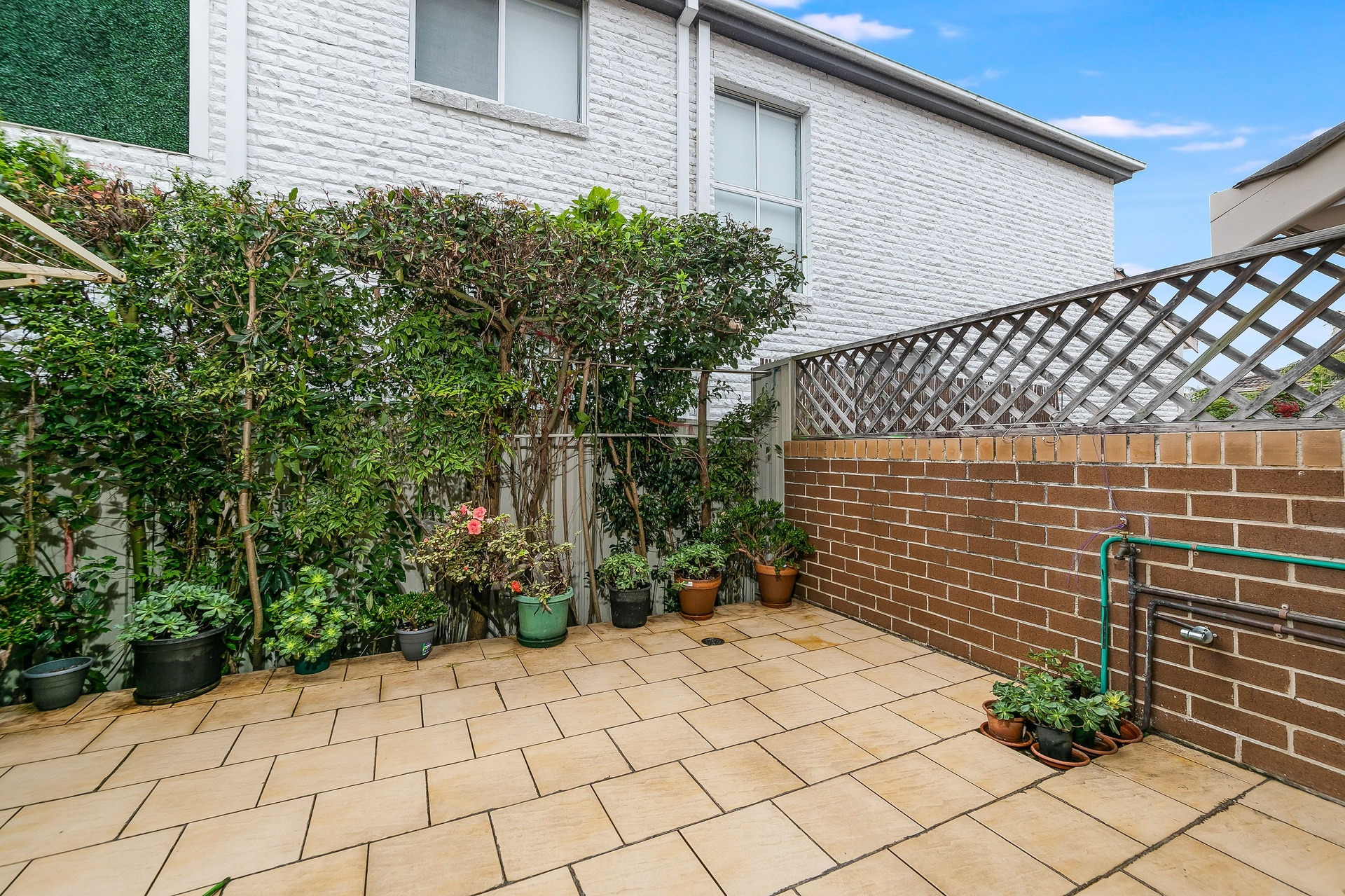 4/50 Tavistock Road, South Hurstville Sold by Gavan Property - image 1