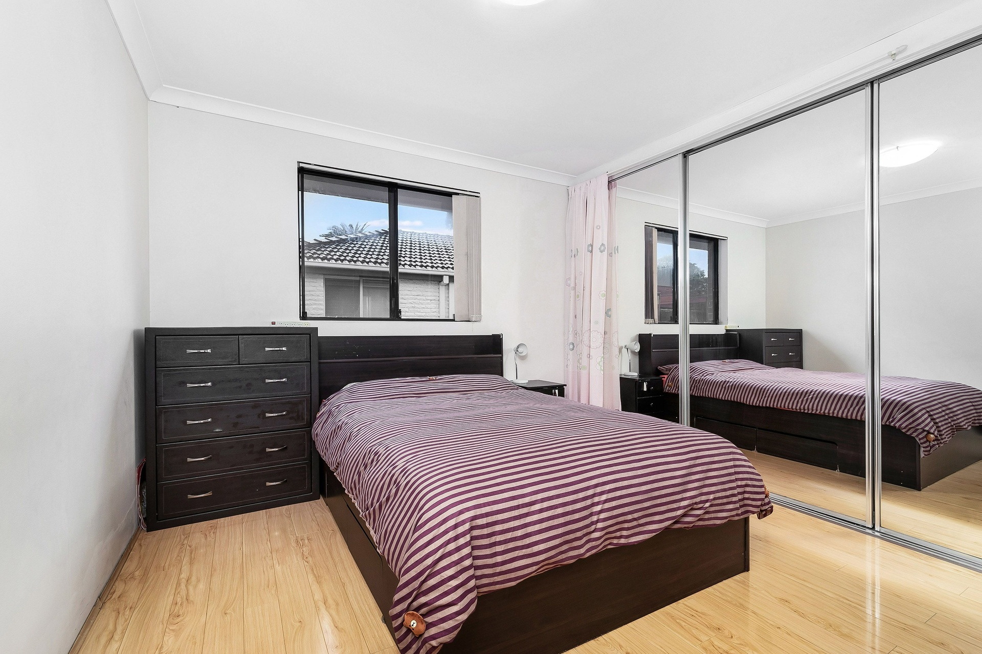 4/50 Tavistock Road, South Hurstville Sold by Gavan Property - image 1