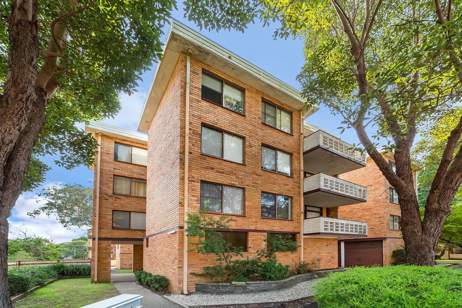 6/20-24 Martin Place, Mortdale Sold by Gavan Property - image 1