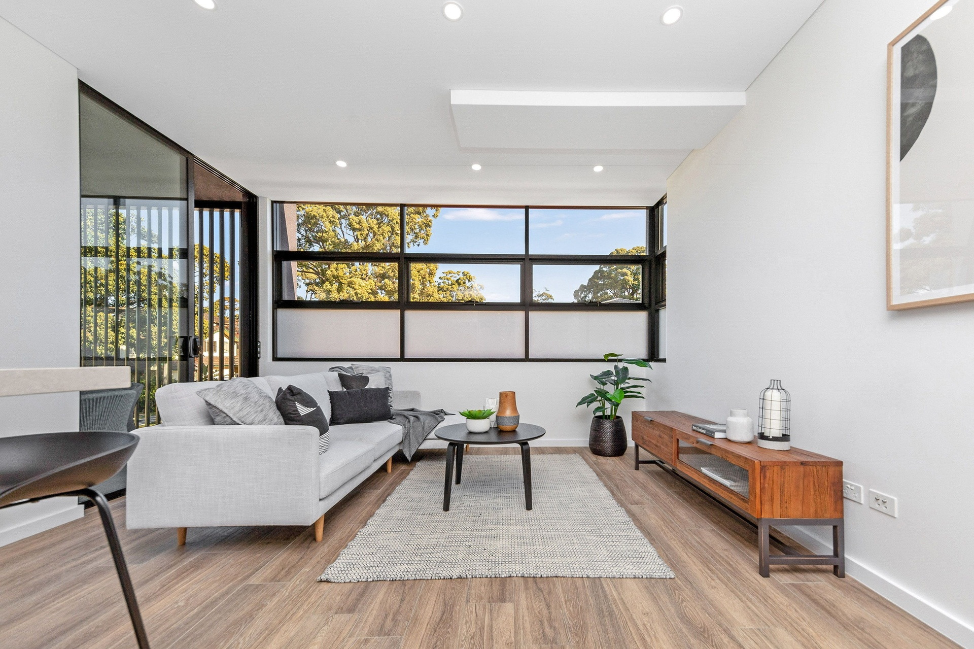 201/51A Tavistock Road, South Hurstville Sold by Gavan Property - image 1