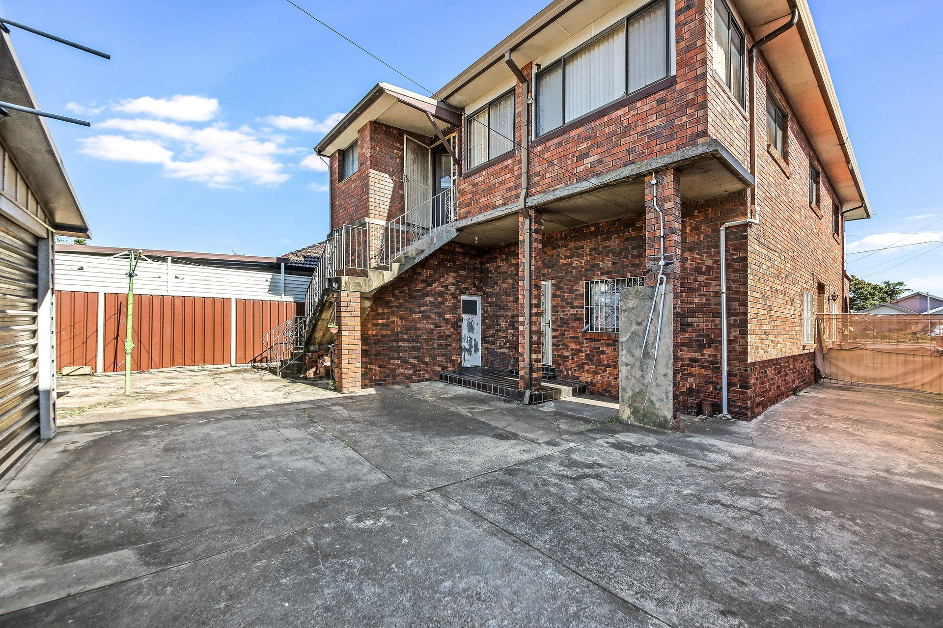 9 General Holmes Drive, Brighton-le-sands Sold by Gavan Property - image 1