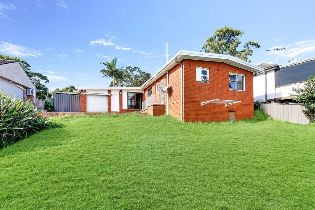 164 Lorraine Street, Peakhurst Heights Sold by Gavan Property