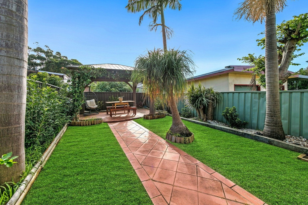 2A Ritchie Street, Sans Souci Sold by Gavan Property