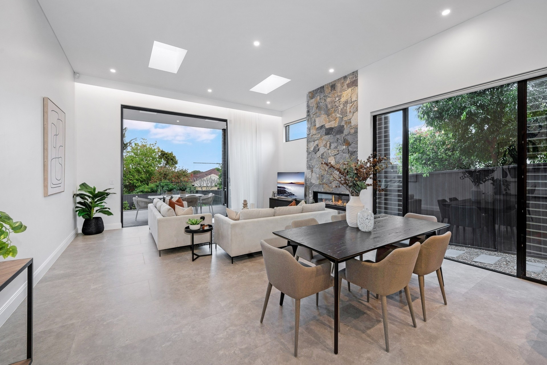 16B Want Street, Caringbah South Sold by Gavan Property - image 1