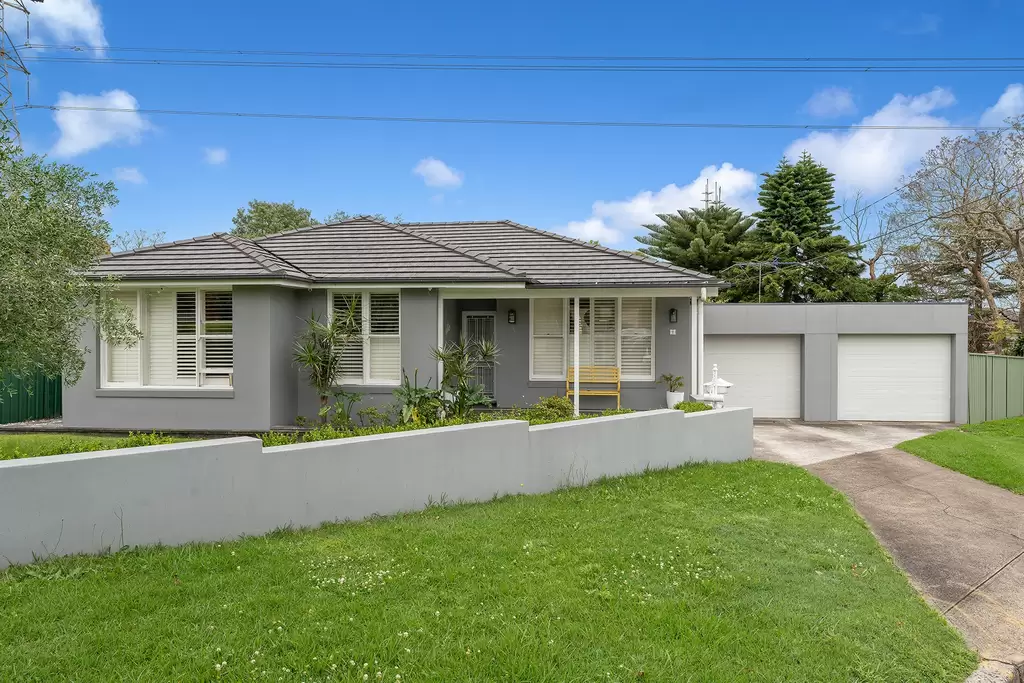 2 Berkeley Street, Peakhurst Heights Auction by Gavan Property