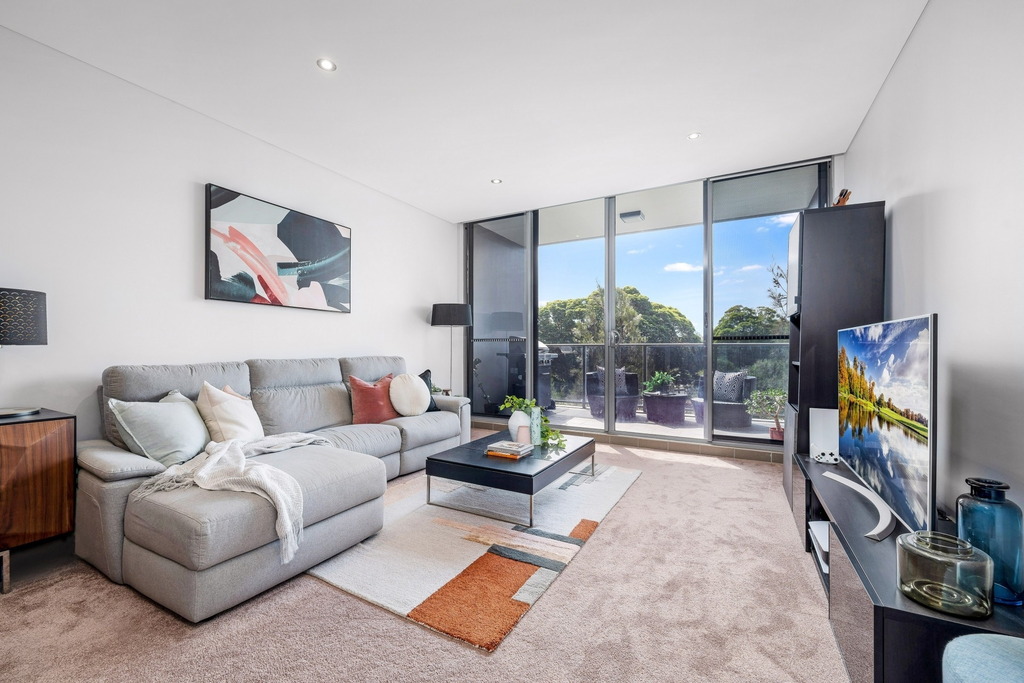 547/5 Loftus Street, Turrella Sold by Gavan Property