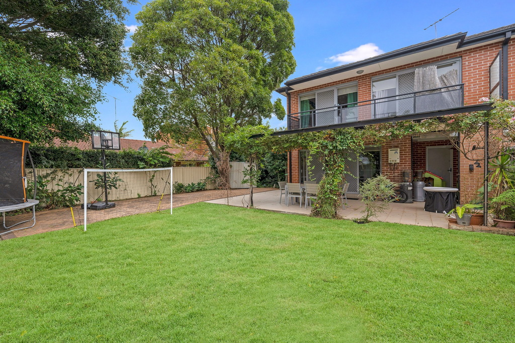 8/110 George Street, South Hurstville Sold by Gavan Property