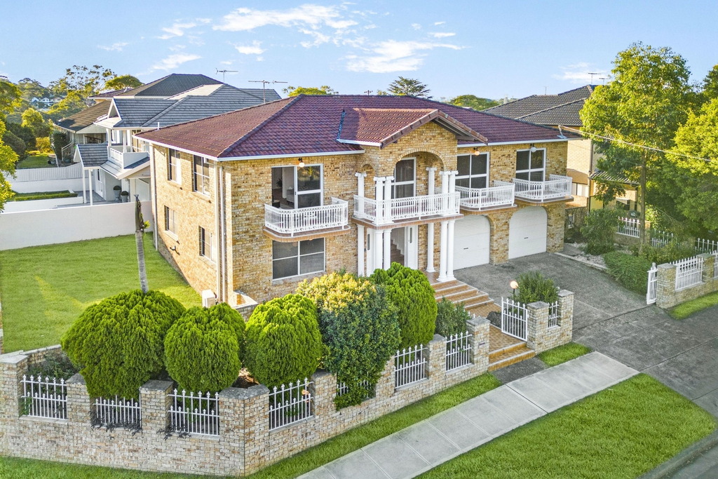 190 Lorraine Street, Peakhurst Heights Sold by Gavan Property