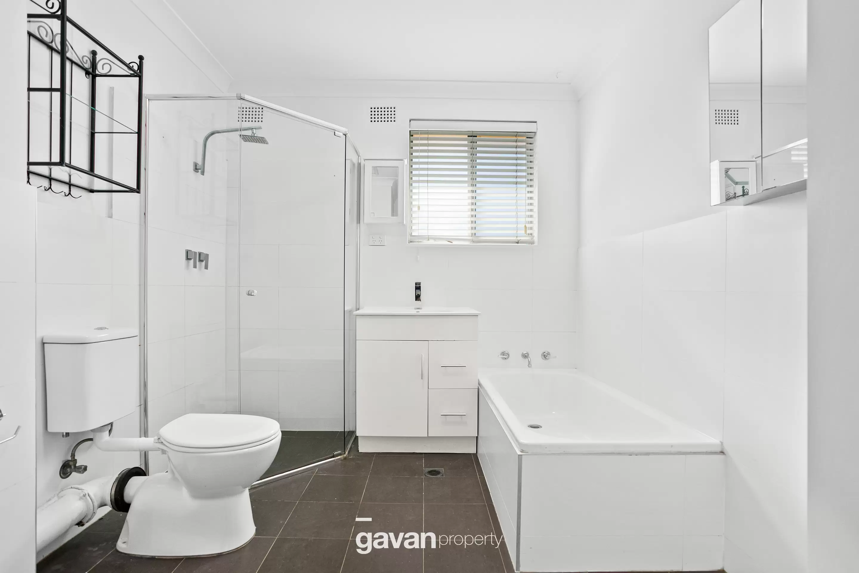 23/2-4 Curtis Street, Caringbah Leased by Gavan Property - image 1