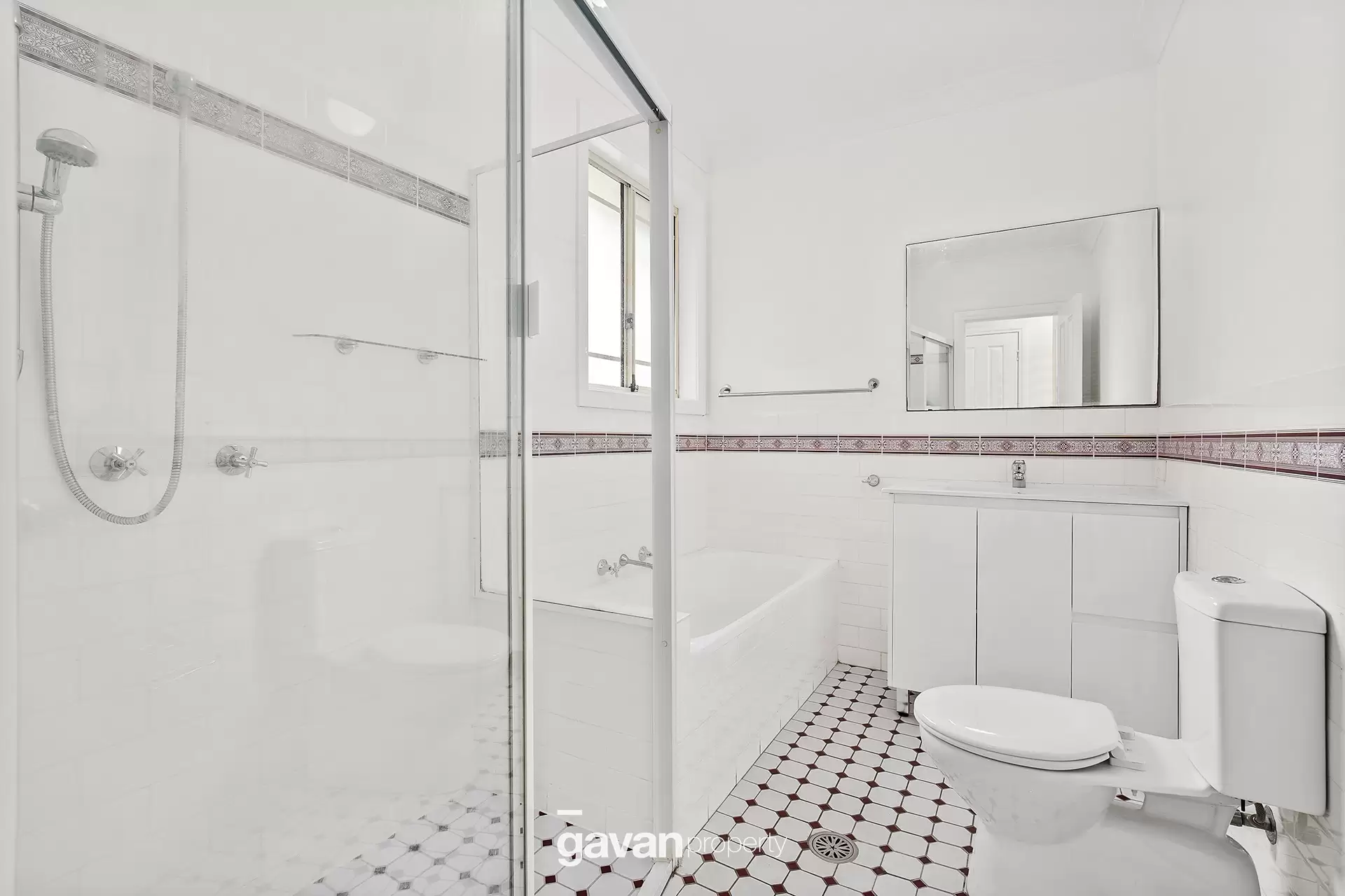 Photo #5: 22/1-7 Walton Street, Blakehurst - Leased by Gavan Property