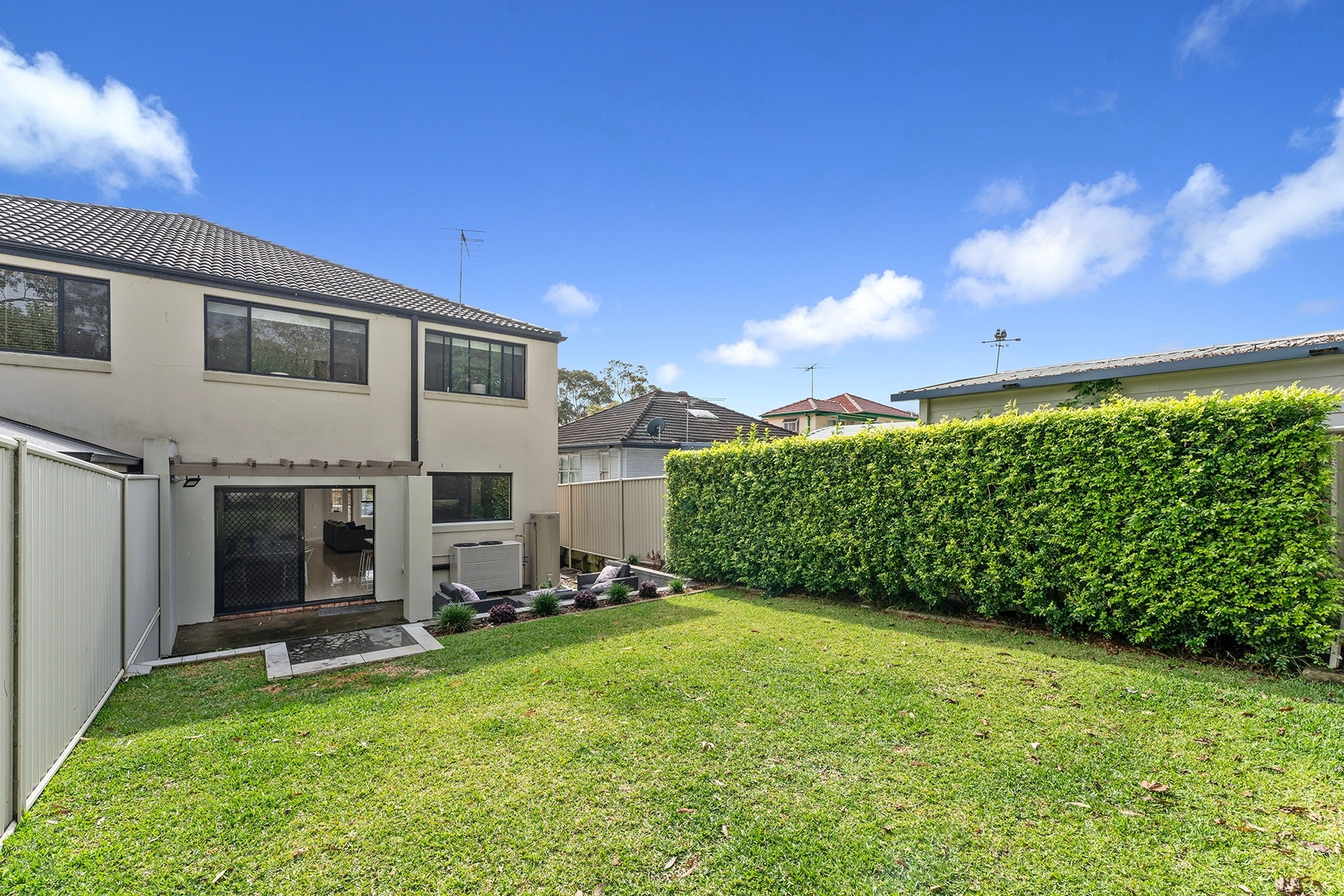 6A Prince Street, Picnic Point Sold by Gavan Property - image 1