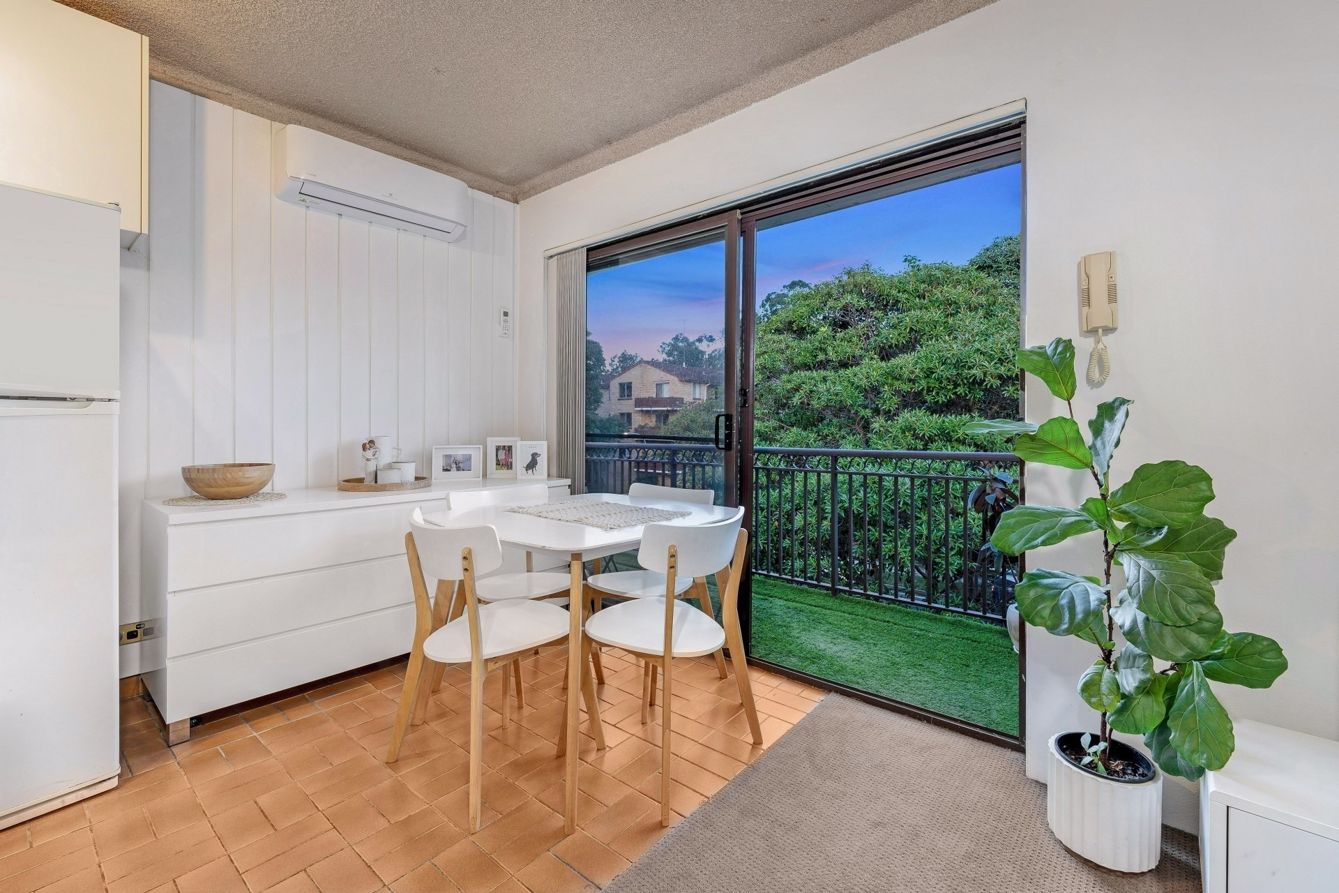 9/26-32 Oxford Street, Mortdale Sold by Gavan Property - image 1