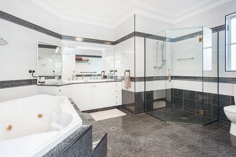 18 Wentworth Avenue, Blakehurst Sold by Gavan Property - image 1