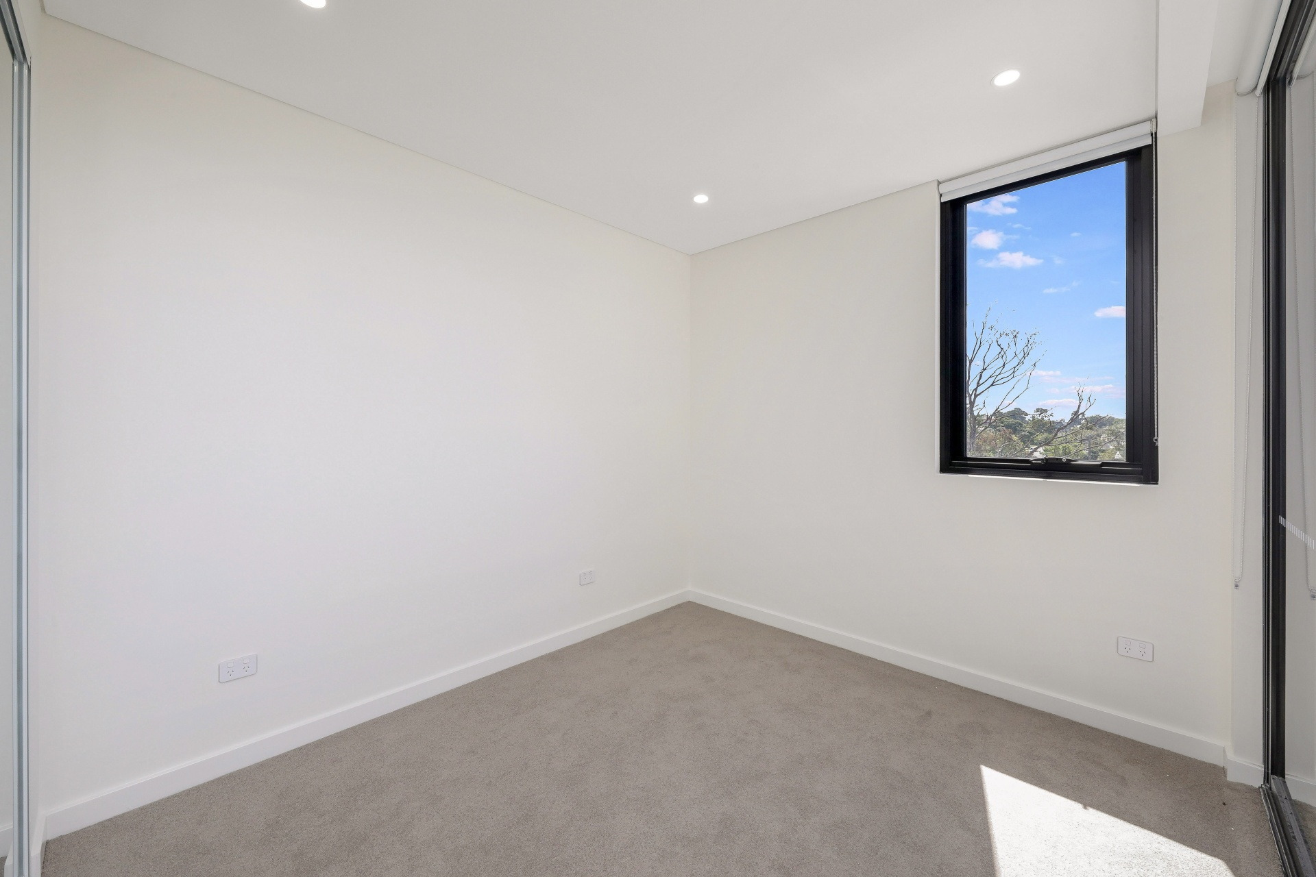 304/1 Ellen Subway, Mortdale Leased by Gavan Property - image 1