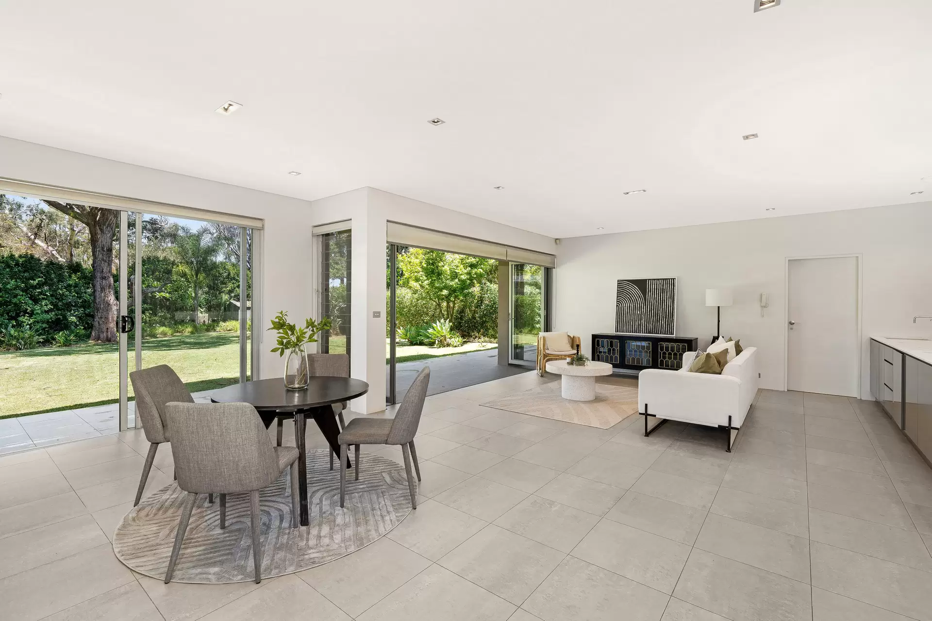 5 Loch Maree Crescent, Connells Point Sold by Gavan Property - image 1