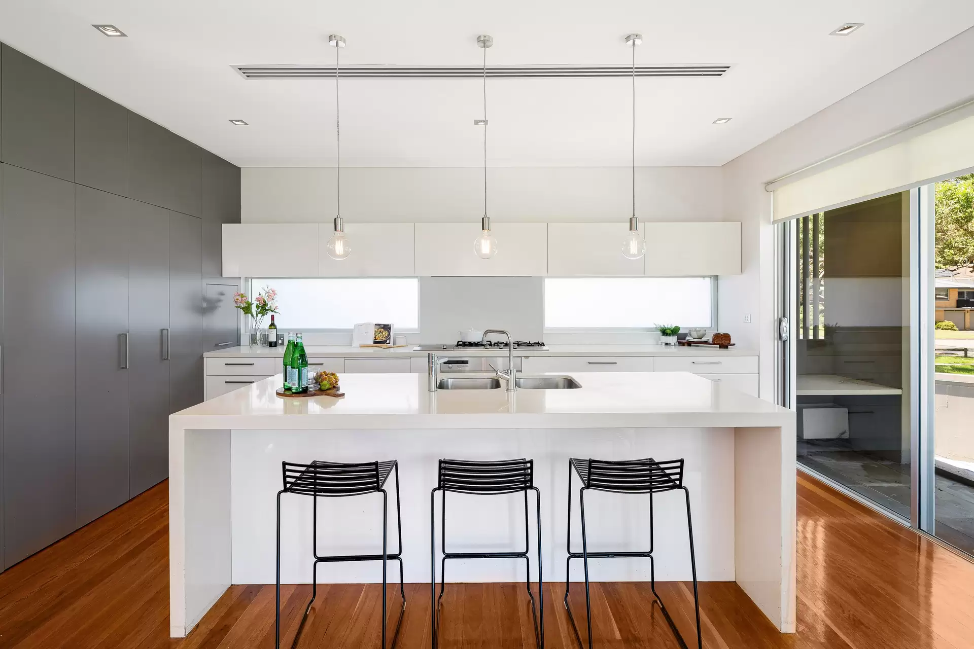 5 Loch Maree Crescent, Connells Point Sold by Gavan Property - image 1