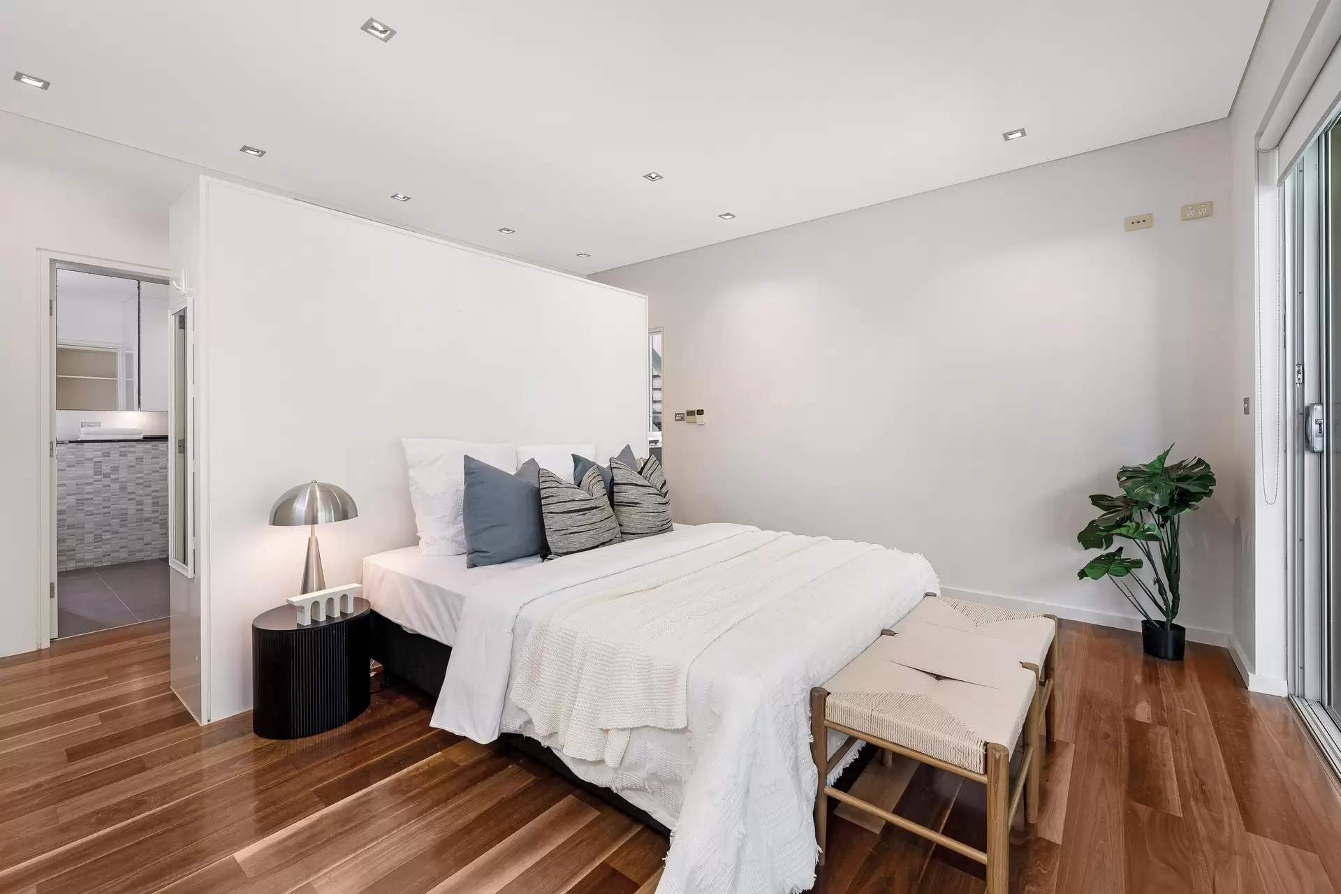 5 Loch Maree Crescent, Connells Point Sold by Gavan Property - image 1