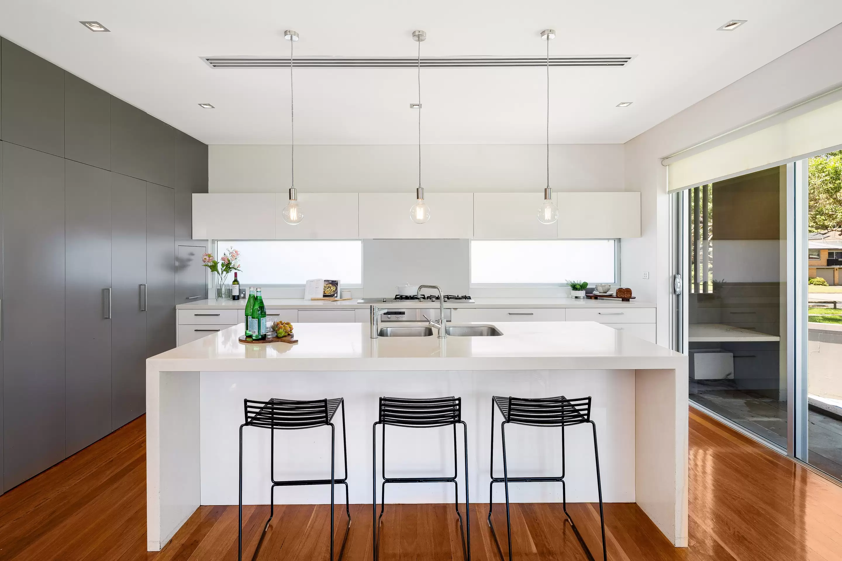 5 Loch Maree Crescent, Connells Point Sold by Gavan Property - image 1