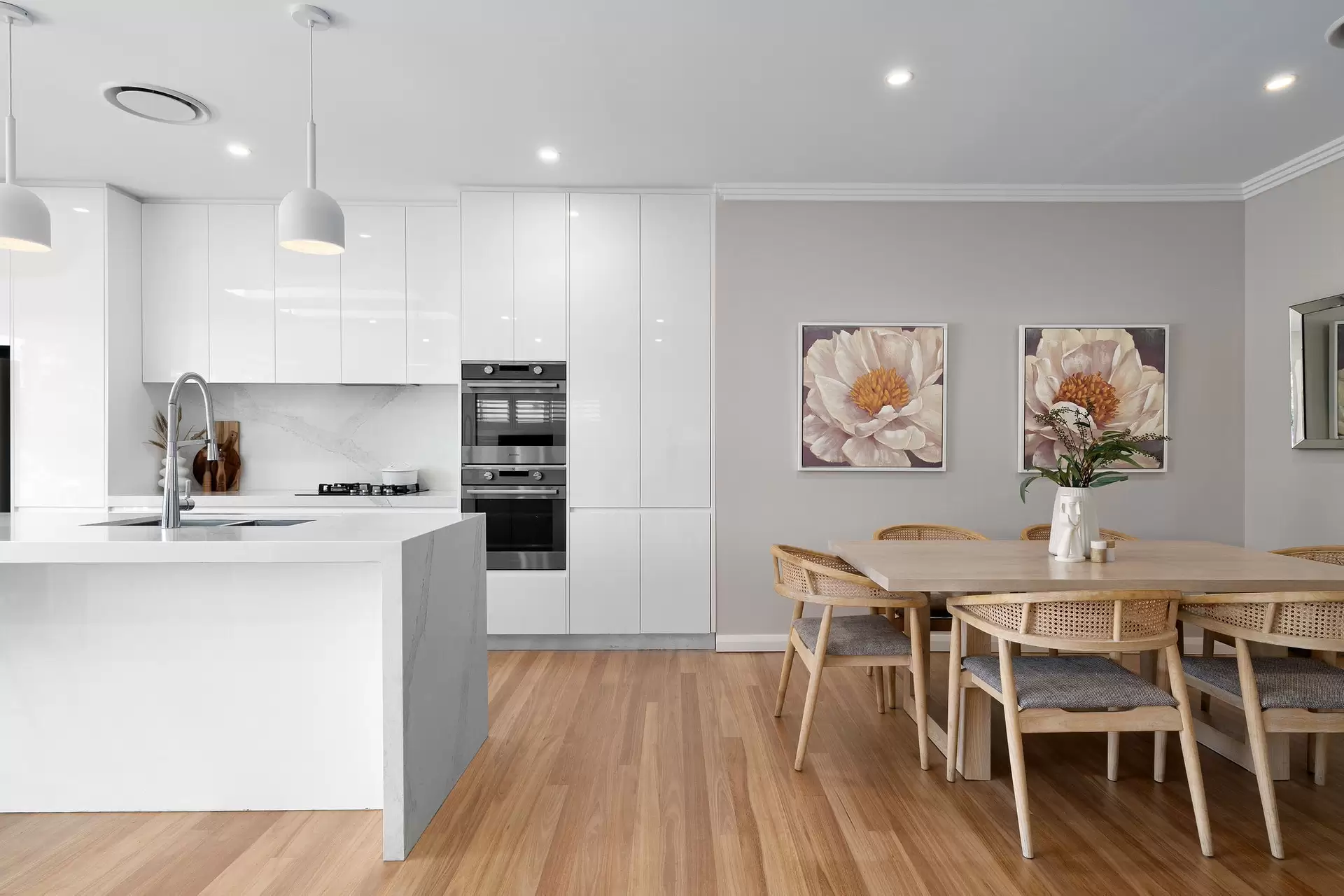 6 Bell Avenue, Kogarah Bay Sold by Gavan Property - image 1