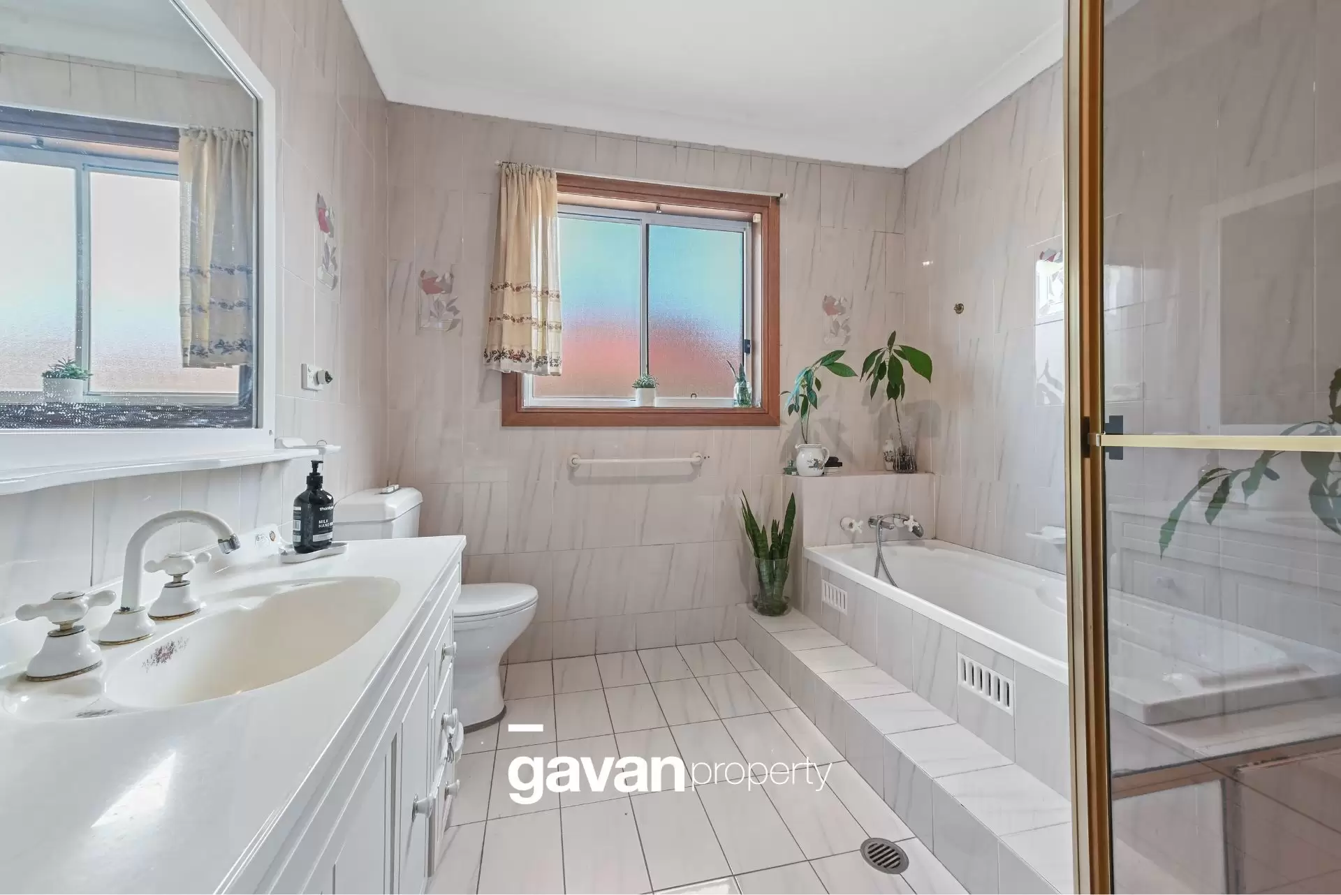 Photo #5: 2/37 Queens Road, Hurstville - Leased by Gavan Property
