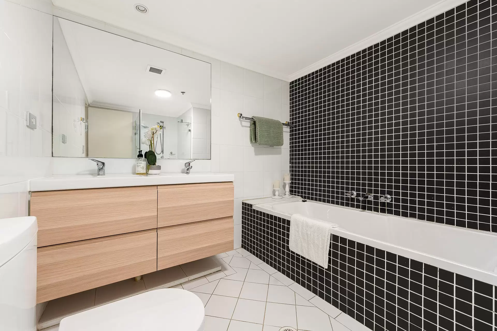 Photo #8: 164/323 Forest Road, Hurstville - For Sale by Gavan Property