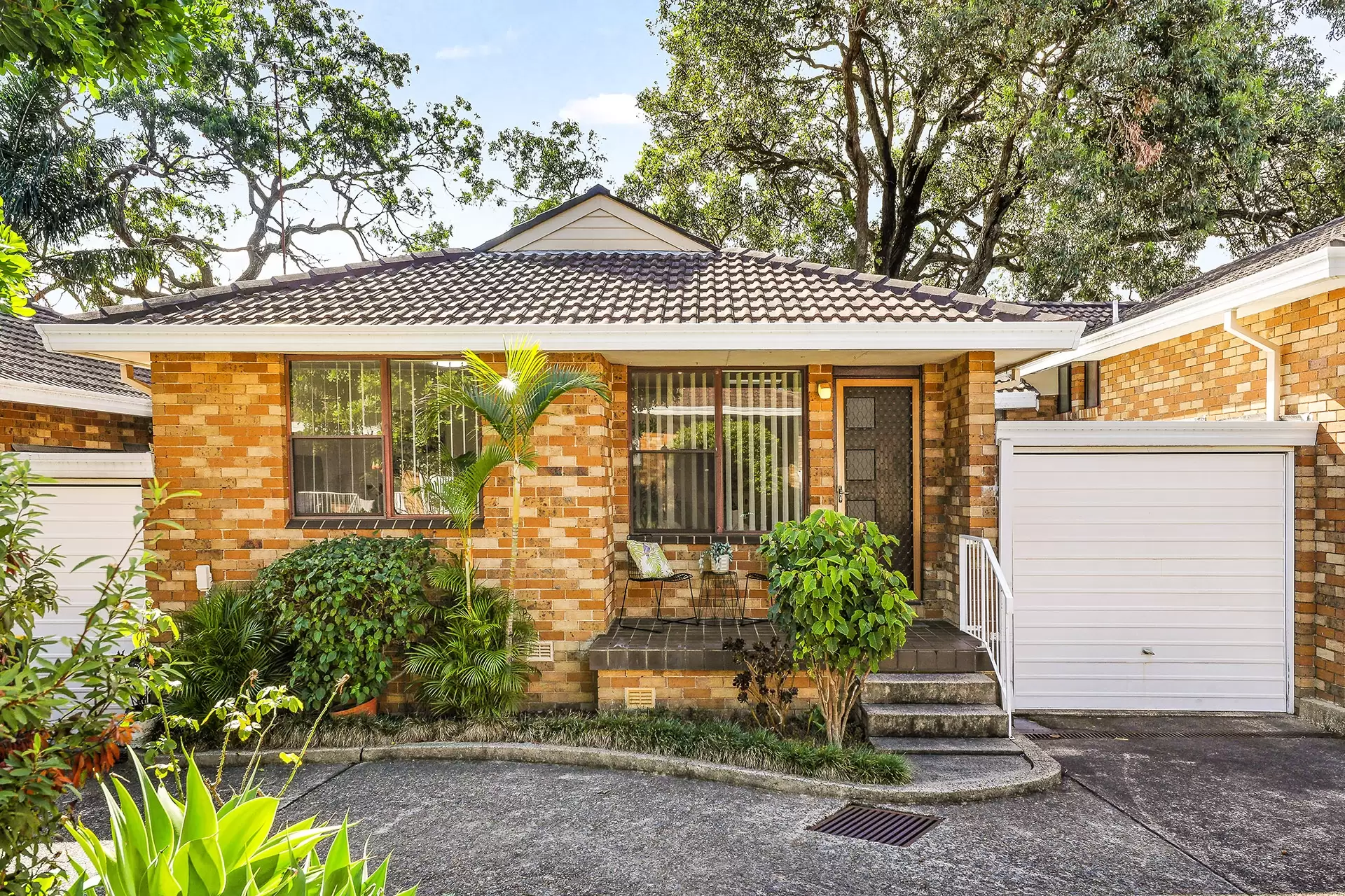 Photo #2: 10/23-27 Mutual Road, Mortdale - Sold by Gavan Property