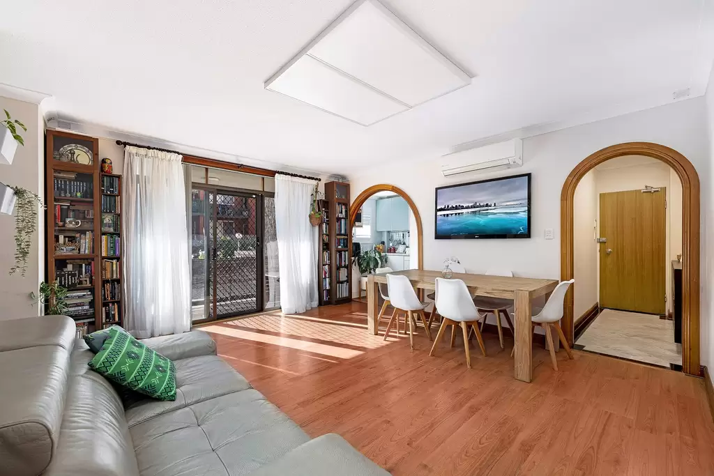 2/11-15 Ocean Street, Penshurst Auction by Gavan Property