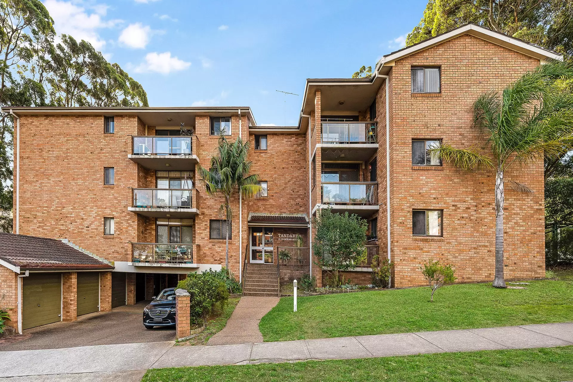 Photo #3: 2/11-15 Ocean Street, Penshurst - Auction by Gavan Property