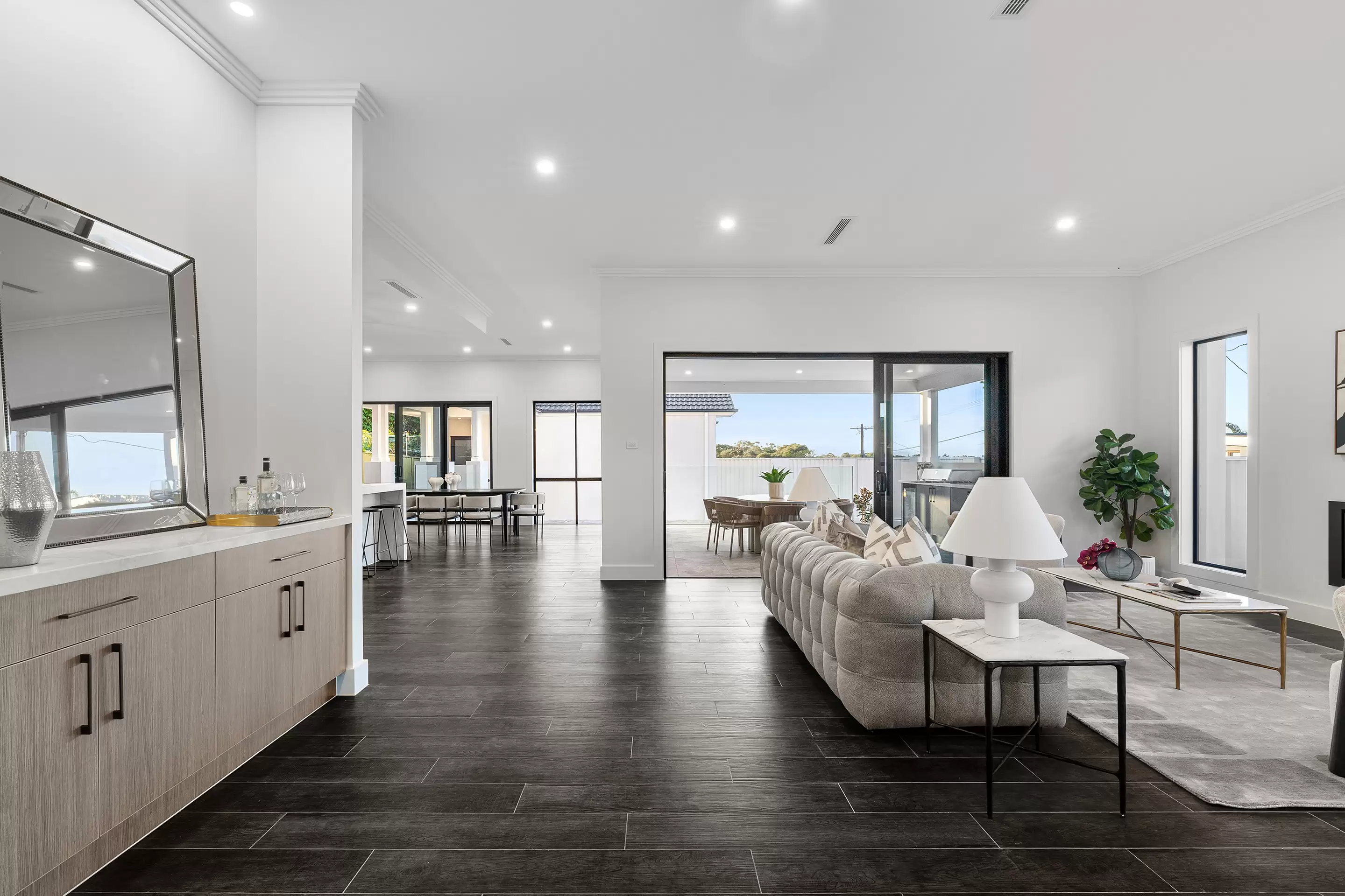 Photo #7: 18 Woodlands Ave, Lugarno - For Sale by Gavan Property