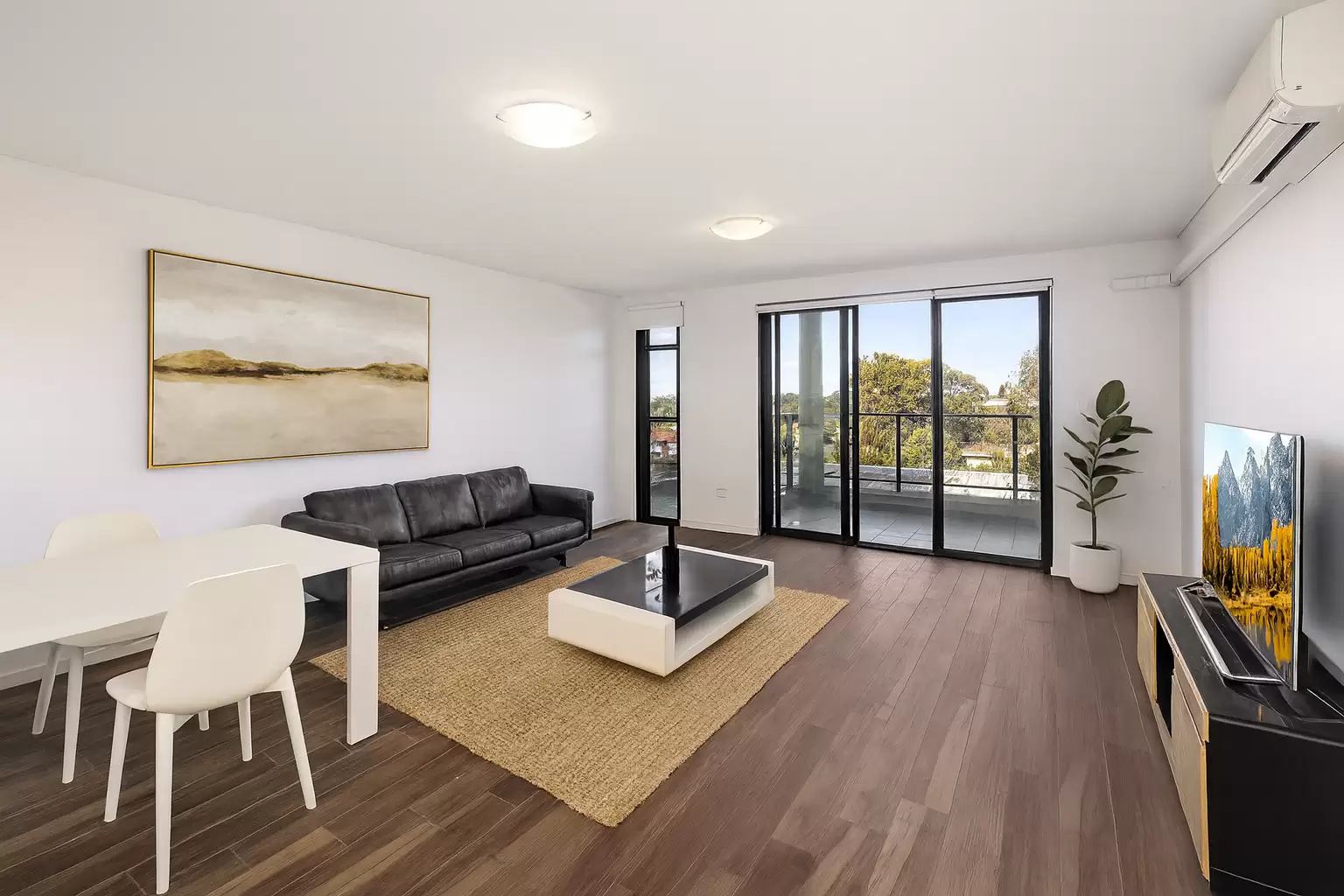 304/823-829 King Georges Road, South Hurstville Sold by Gavan Property - image 1
