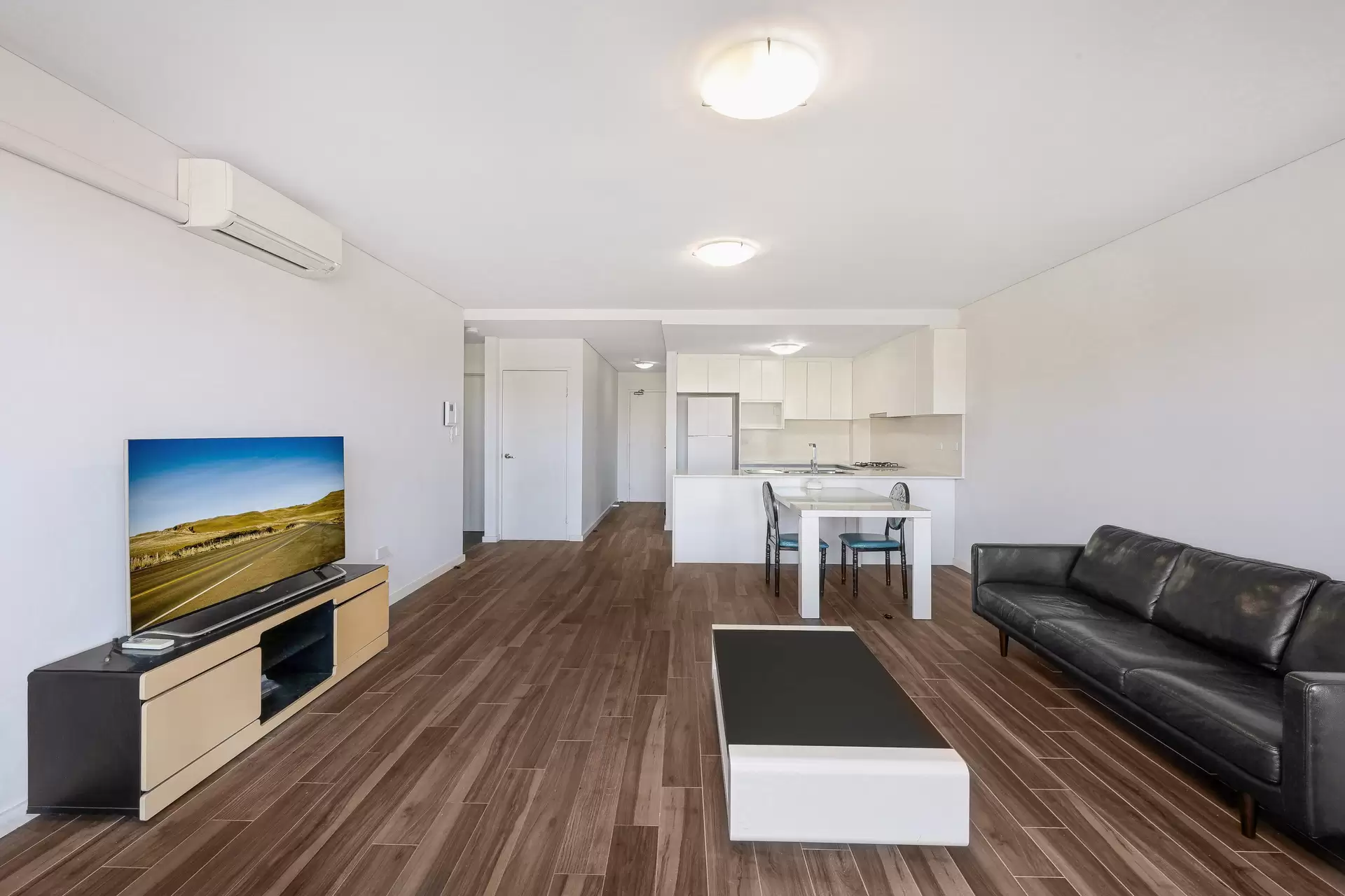 304/823-829 King Georges Road, South Hurstville Sold by Gavan Property - image 1