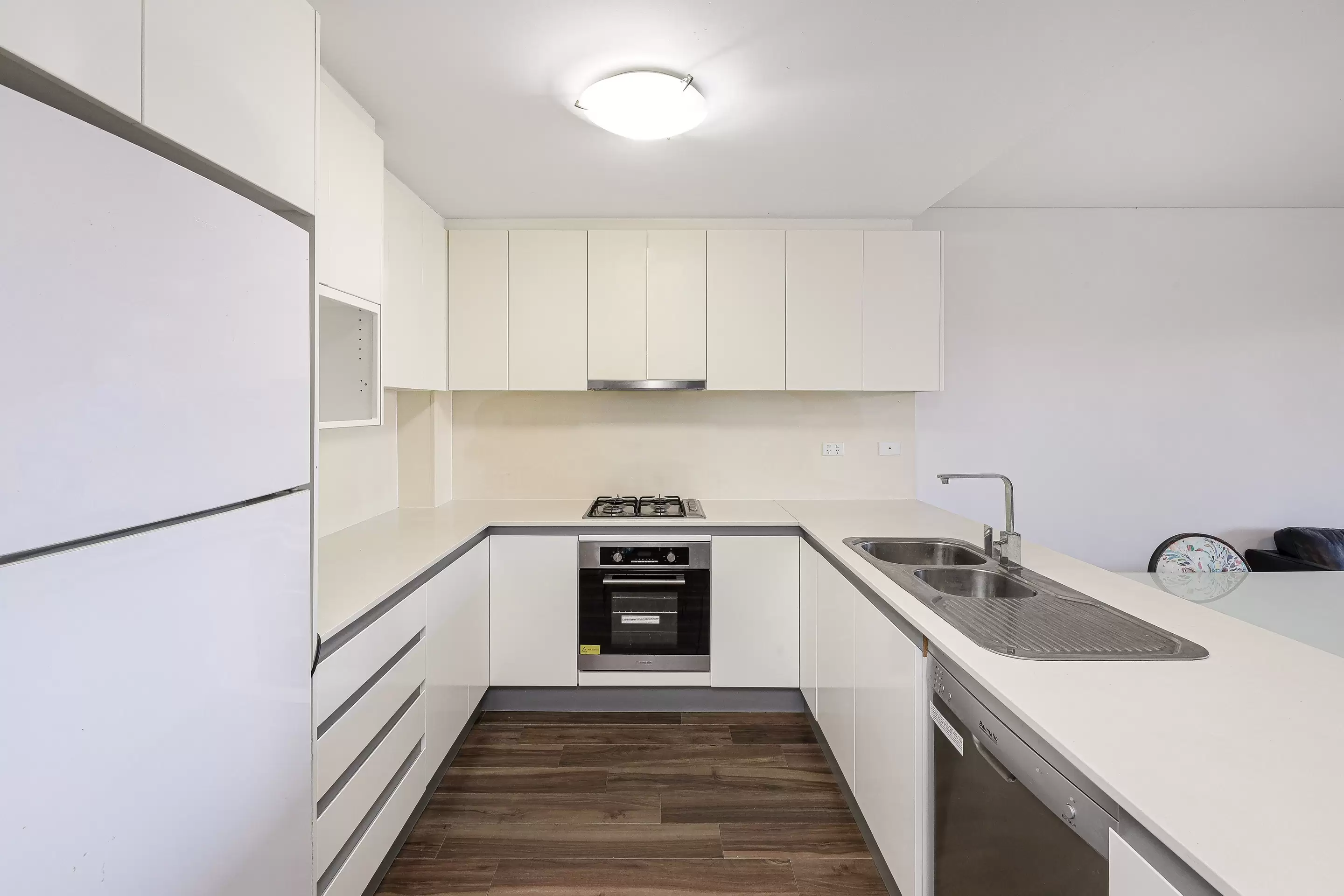 304/823-829 King Georges Road, South Hurstville Sold by Gavan Property - image 1