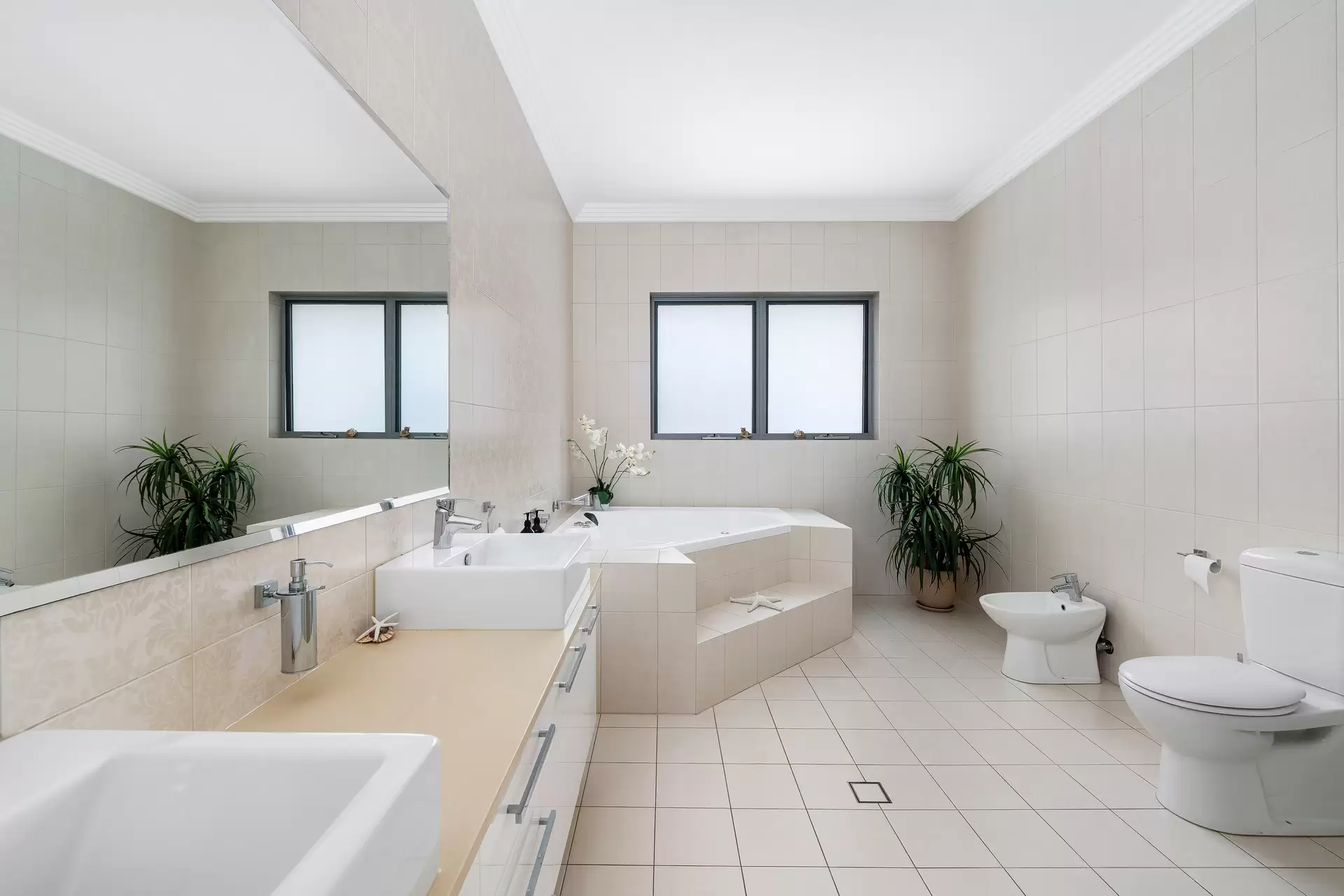 11 William Street, South Hurstville Sold by Gavan Property - image 1