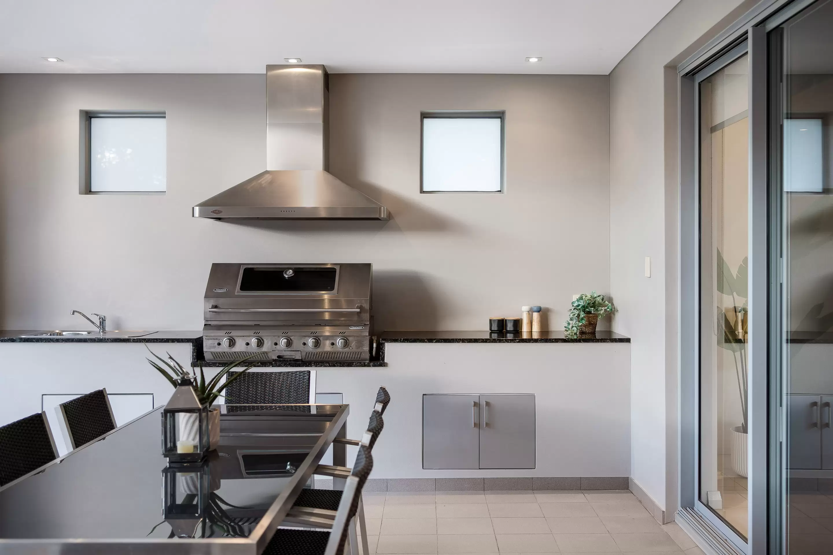 11 William Street, South Hurstville Sold by Gavan Property - image 1