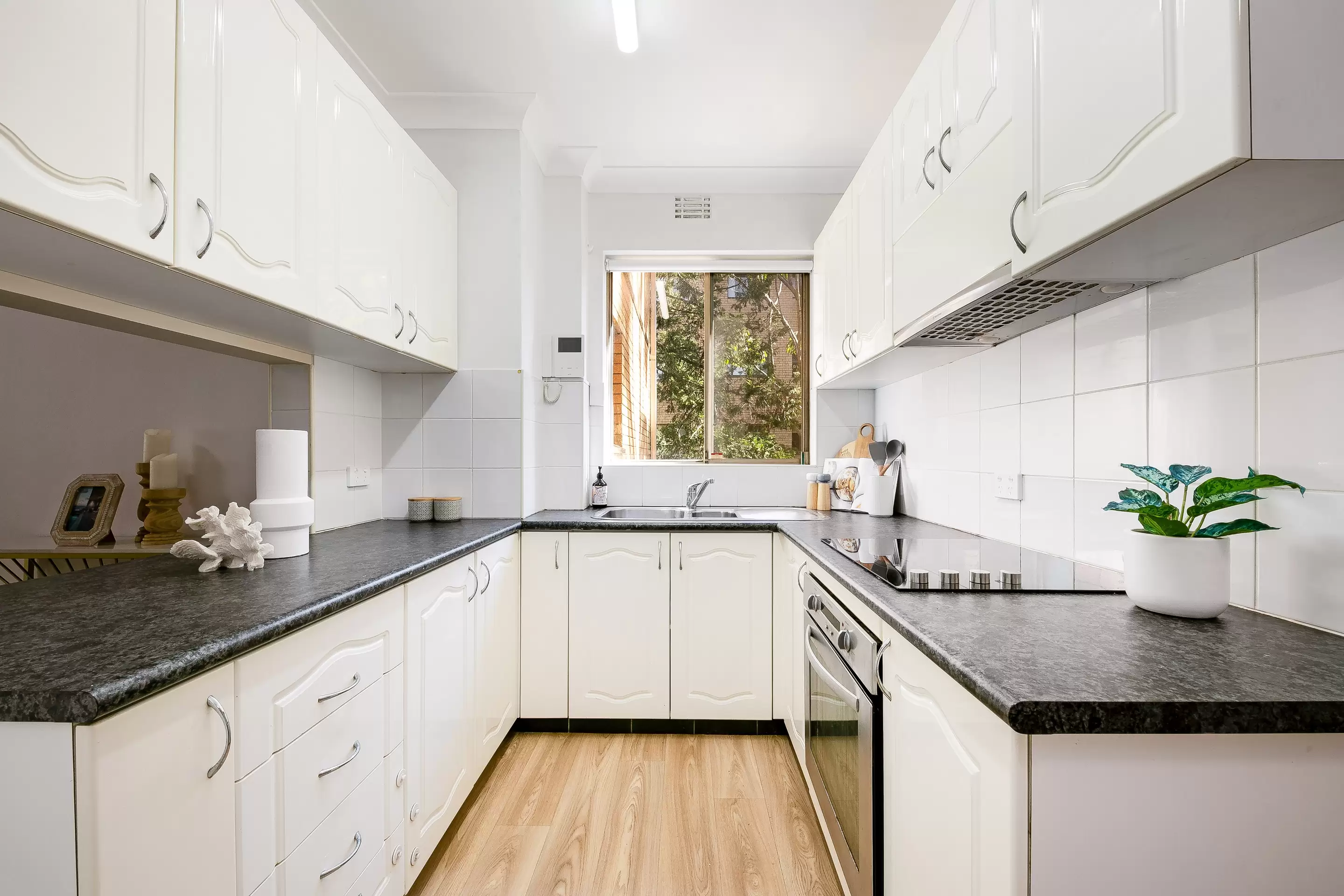 1/14-18 Oxford Street, Mortdale Sold by Gavan Property - image 1