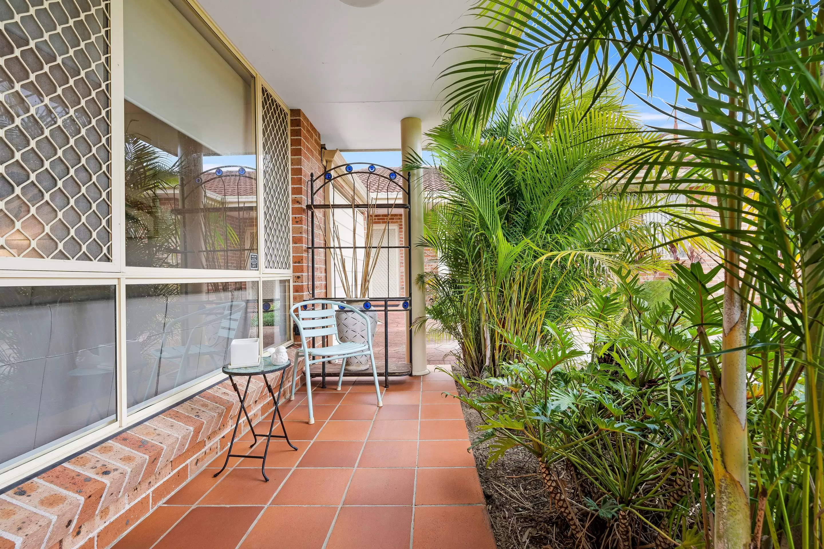 4/20 Rickard Road, South Hurstville Sold by Gavan Property - image 1