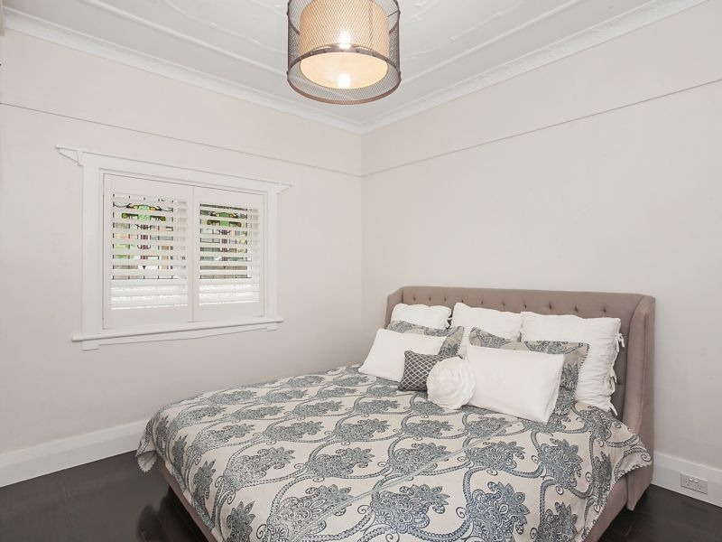 Photo #6: 15 The Esplanade, South Hurstville - Sold by Gavan Property